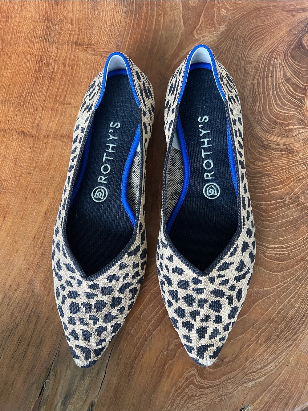 Raffi pointed flat, leopard, size 9